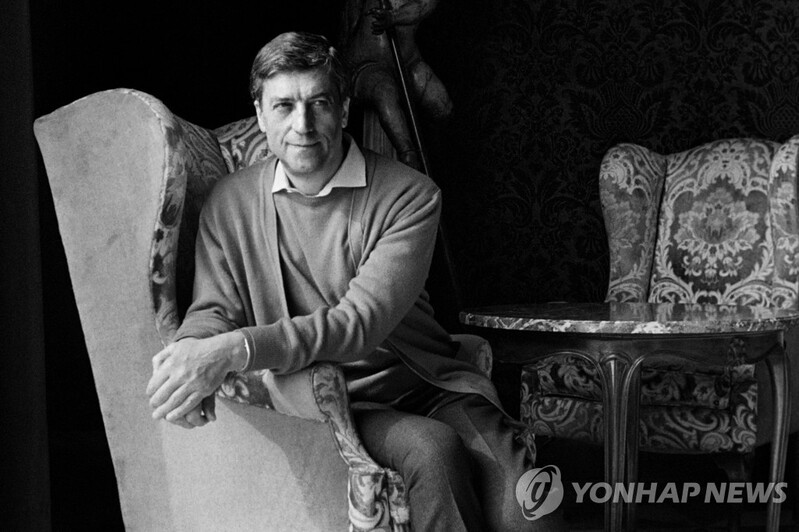 이탈리아 남성복 디자인 선구자 니노 세루티 91세로 별세