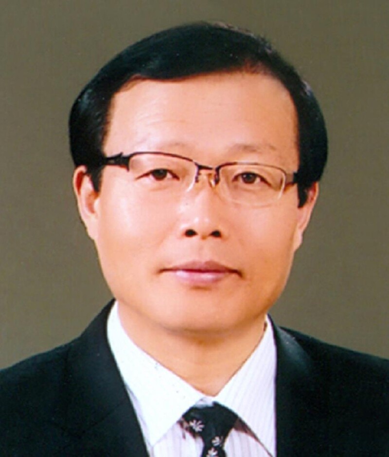 한국아동문학인협회 이사장에 박상재 작가