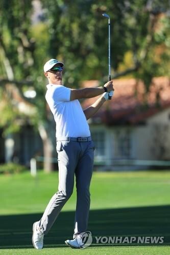 [권훈의 골프확대경] 7번 아이언으로 200야드 치는 장타자 "정확도가 더 중요"