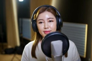 Singer Song Ga-in promotes UNESCO Cultural Heritage ‘Arirang’