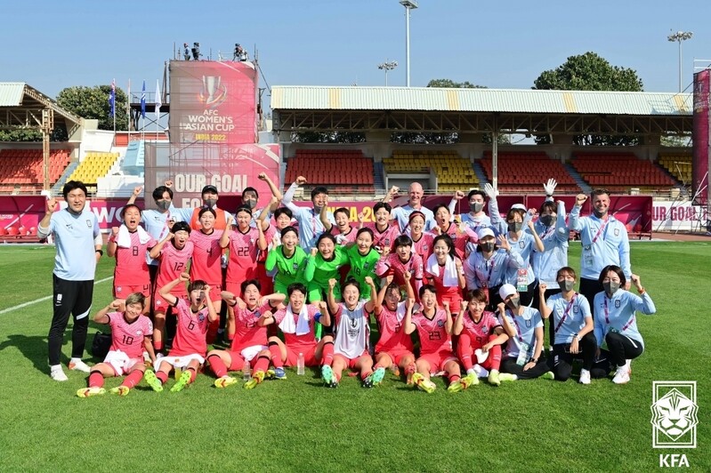 S. Korea coach 'pleased' for players after shock victory at Women's Asian Cup