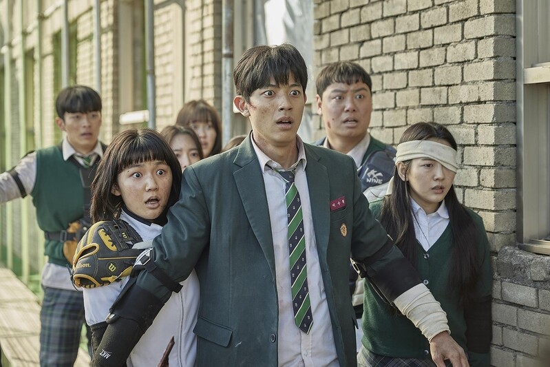 'All of Us Are Dead' is about zombies but reflects human society: director