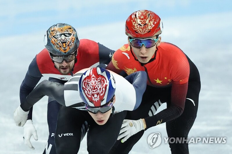(Olympics) S. Korea shaking head after 2 short trackers penalized