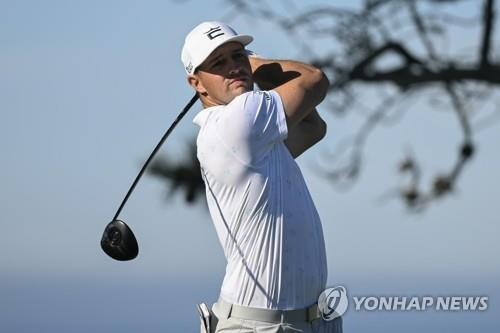 장타왕 디섐보 "내가 PGA투어를 떠난다고? 완전히 거짓 뉴스"