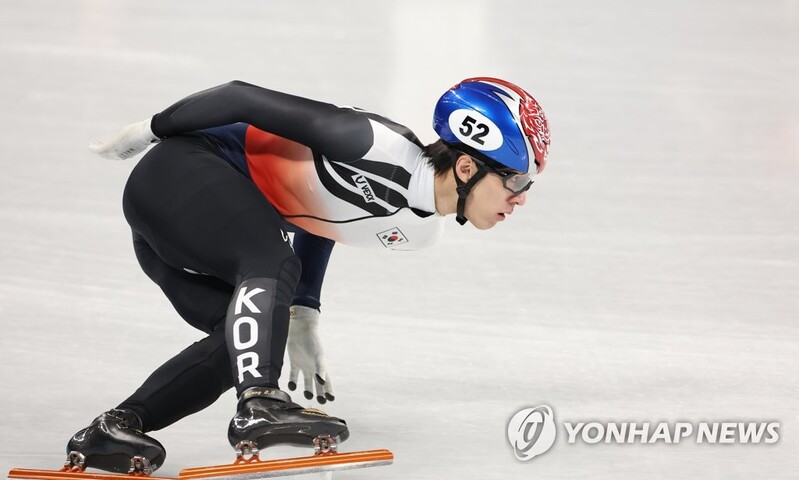 (Olympics) Short track champion trying to laugh off pressure ahead of relay final