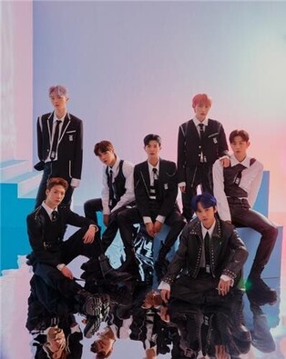 7-member multinational boy group Jwiiver debuts