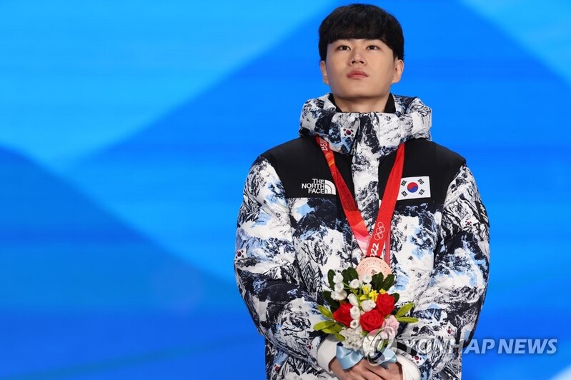 (Olympics) Speed skating medalists in pursuit of 2nd medal in Beijing