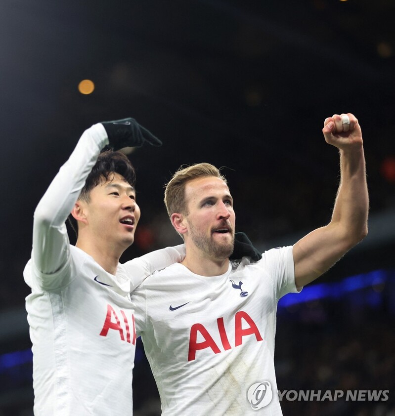 손흥민 2도움·케인 멀티골…토트넘, 맨시티에 극적인 3-2 승리