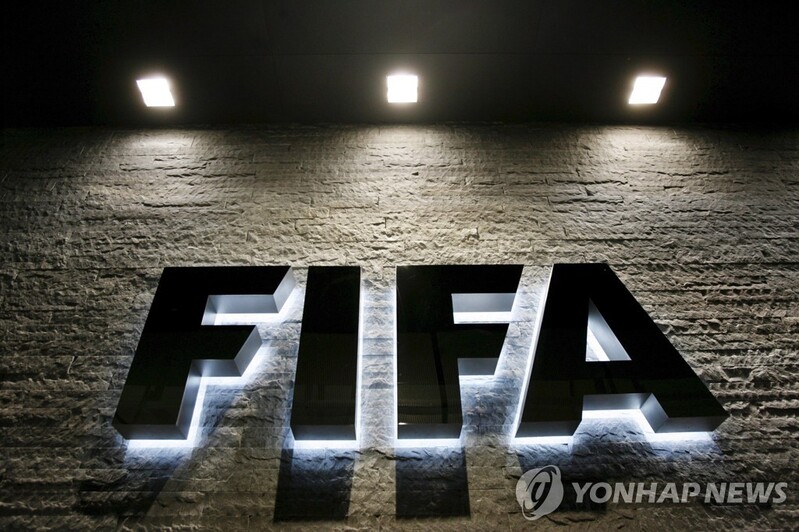 [우크라 침공] 러시아, 올해 카타르 월드컵에서 퇴출…FIFA 추가 징계
