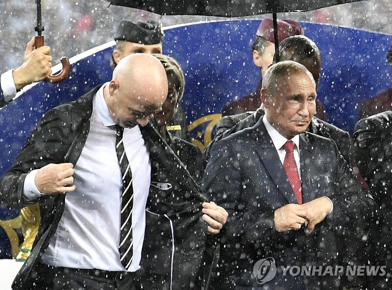 [우크라 침공] 러시아, 올해 카타르 월드컵서 퇴출…FIFA 추가 징계(종합)