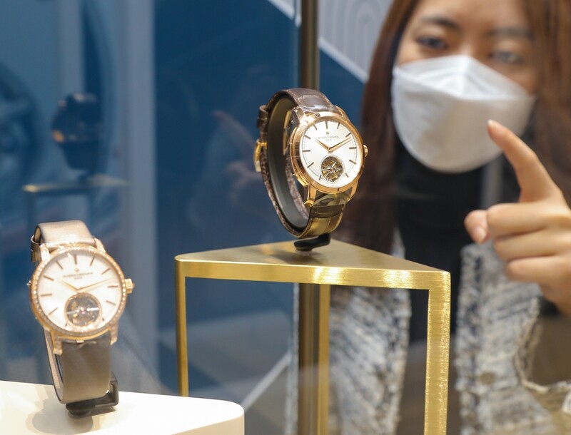 [게시판] 현대백화점, 더현대서울 개점 1주년 기념 시계·주얼리 페어