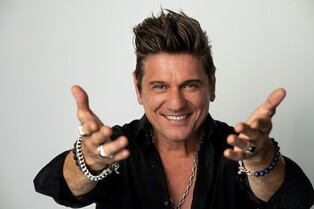 ‘She’s Gone’ Miljenko Matijevic sings for peace between North and South Korea