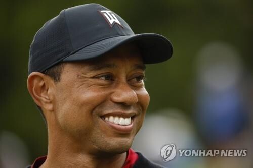 대회 한번 안 뛴 우즈, PGA투어 '선수 인기도' 1위