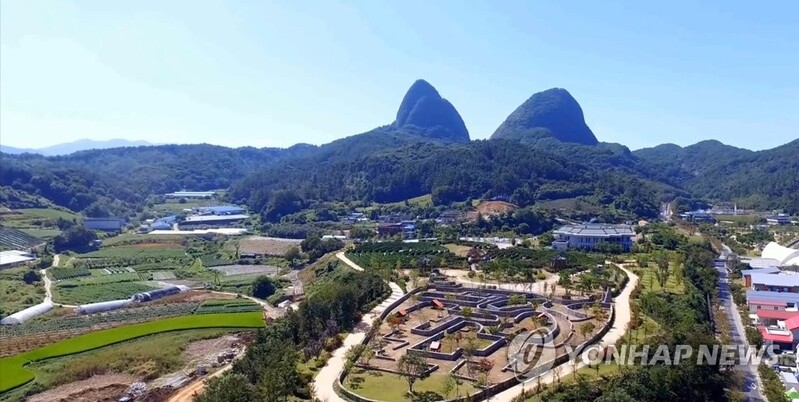 전북도, 모악산 등 도립공원 4곳 정비…탐방로·데크 보수