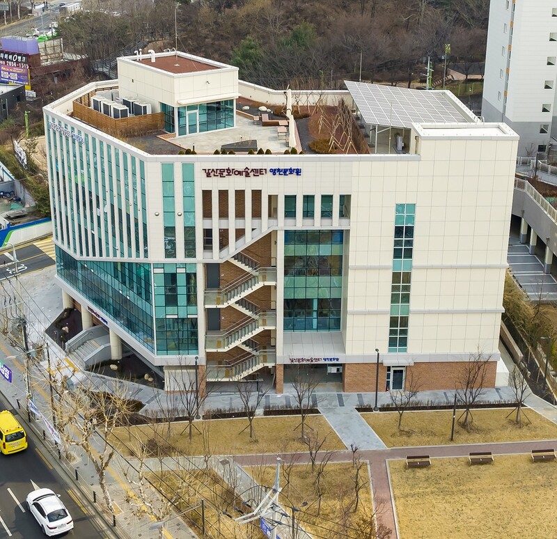 양천구 갈산문화예술센터 개관…가족극 전문 공연장 갖춰