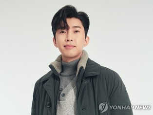 Lim Young-woong donates 100 mln won to wildfires victims