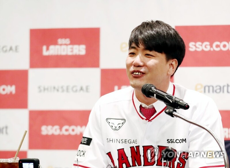 Ex-MLB pitcher Kim Kwang-hyun eyes championship in return to KBO