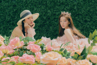 Red Velvet reveals Spring Queen concept teaser photos