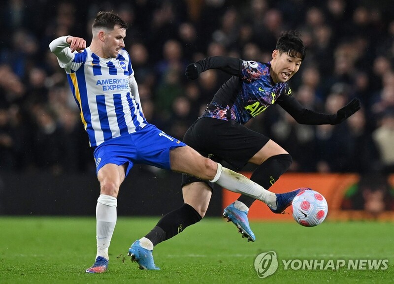 '손흥민 80분' 토트넘, 브라이턴에 2-0 완승…4위 추격 희망가