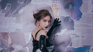 Solar’s 1st mini-album ‘容 : FACE’ tops iTunes album chart in 20 countries