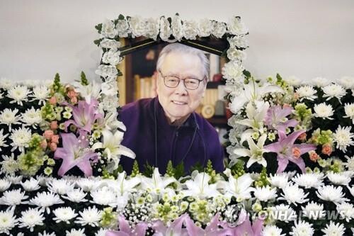 이어령 "전통한지 유네스코 등재, 'K' 붙는 모든 것중 으뜸될것"