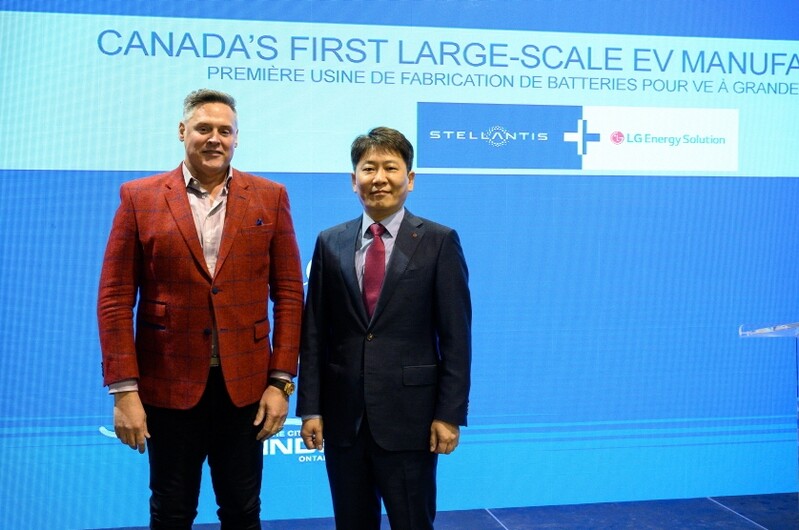 LG Energy Solution to build new EV battery plants in U.S., Canada