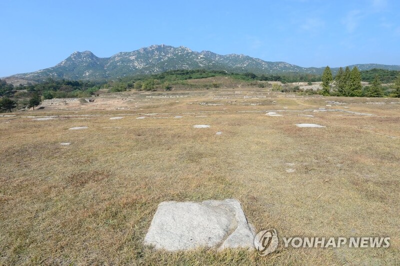 "김만중이 꼽은 새 '송도삼절', 쇠락한 개성 이미지 투영"