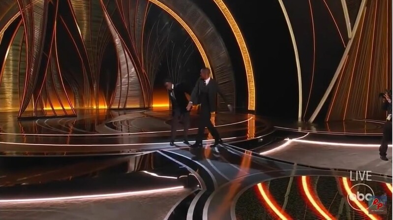 윌 스미스, 오스카 시상식서 탈모 아내 놀린 시상자 뺨 강타