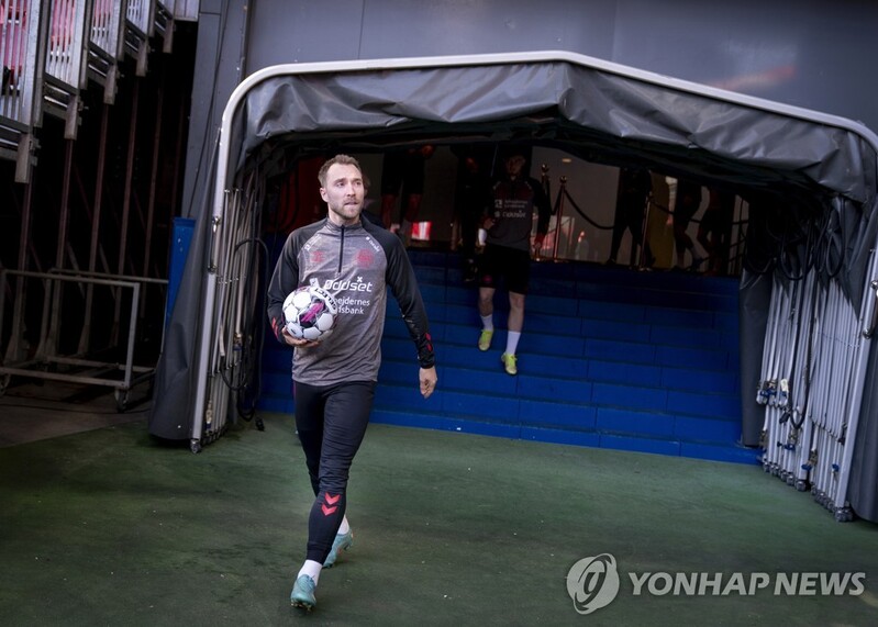 심장마비 이겨낸 에릭센, 세르비아와 친선전서 덴마크 주장 완장