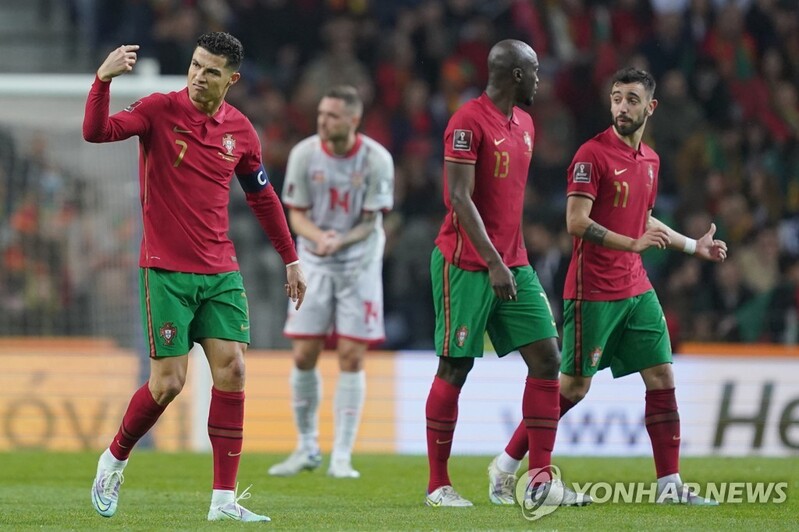 호날두·레반도프스키 월드컵 간다…즐라탄·살라흐는 불발