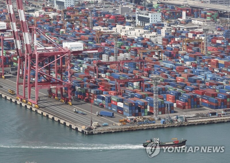Trade terms worsen for 11th month in Feb. amid surging import prices