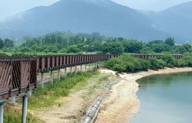 공주 계룡저수지 4.1㎞ 둘레길 완성…"편의시설도 대폭 확충"