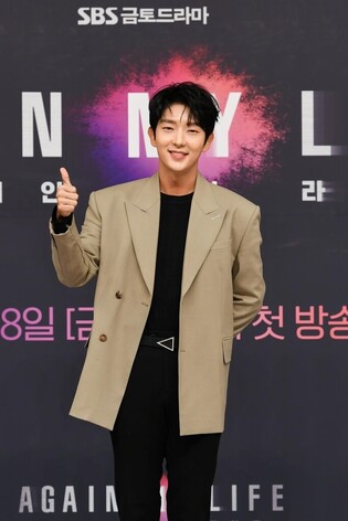 Lee Joon-gi to show new character in upcoming drama ‘Again my Life’