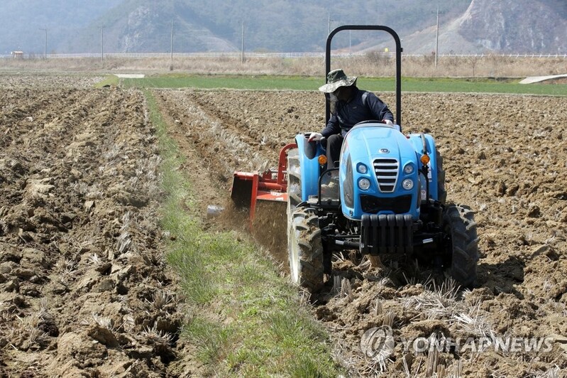 "농촌 독거노인 10명 중 4명, 응급실까지 30분 넘게 걸려"