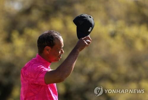 16개월 만에 필드 복귀 우즈 "아드레날린이 솟는다"