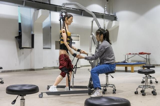 KF, 베네치아 비엔날레 본 전시 초청된 정금형 작가 지원