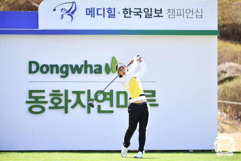 박지영, KLPGA 투어 메디힐·한국일보 챔피언십 이틀 연속 선두