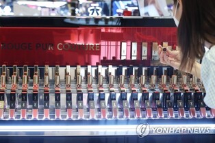 Sales increase in department store with spring sale, color cosmetics and clothing return ahead of lifting of social distancing