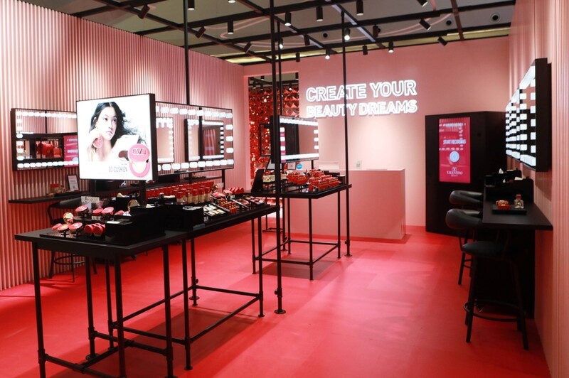 [주말N쇼핑] 거리두기 해제에 패션·화장품 할인 판매