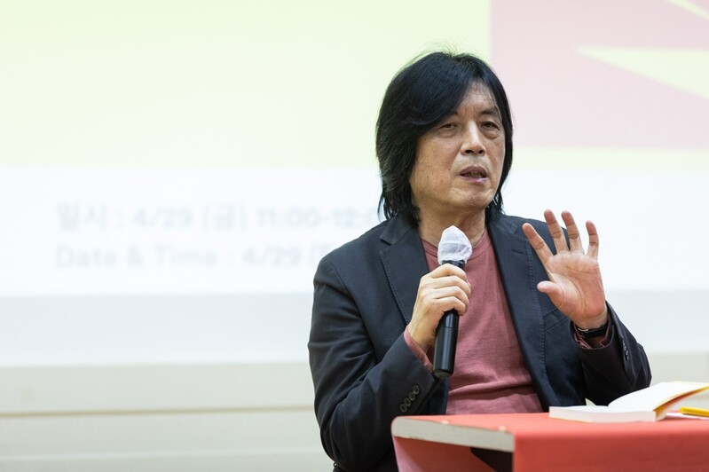 이창동 "OTT로 쇼핑하듯 작품감상…영화 본질 저버리지 말아야"