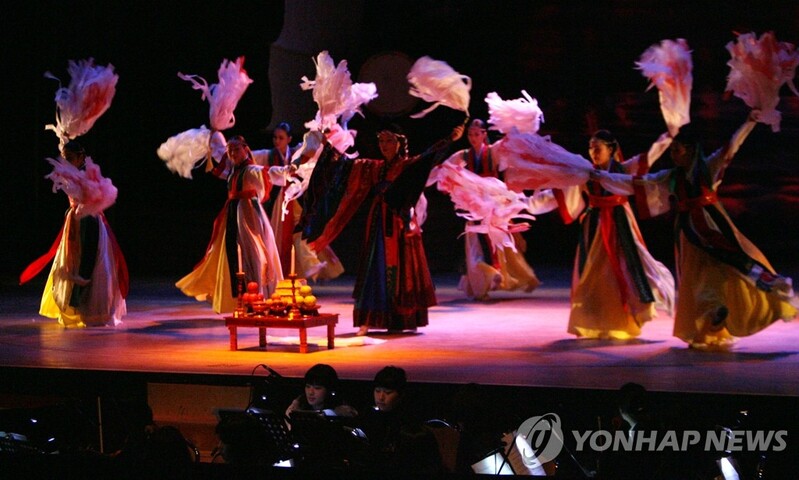 거리두기 해제 따라 제주 공연예술 등 문화행사 봇물