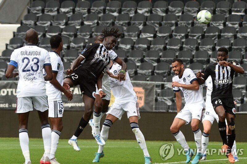 '황의조 교체 출전' 보르도, 앙제에도 져 꼴찌 추락…강등 유력