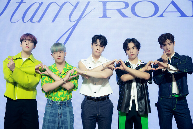 ASTRO drops photos from ′Candy Sugar Pop′ online showcase