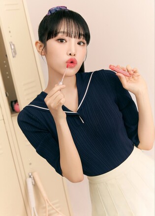 Choi Ye-na chosen as new model for lilybyred