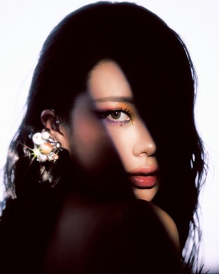 'Super Band 2' Moon Su-jin to release first mini album 'Lucky Charms!' on May 24