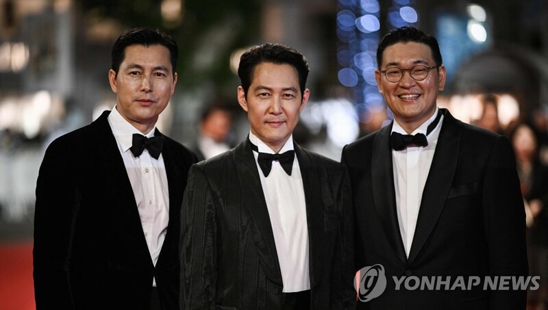 Lee Jung-jae makes directorial debut with 'Hunt' at Cannes