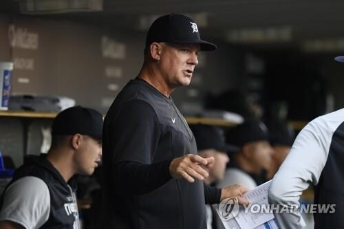 MLB 디트로이트-클리블랜드전, 양 팀 감독 없이 대결