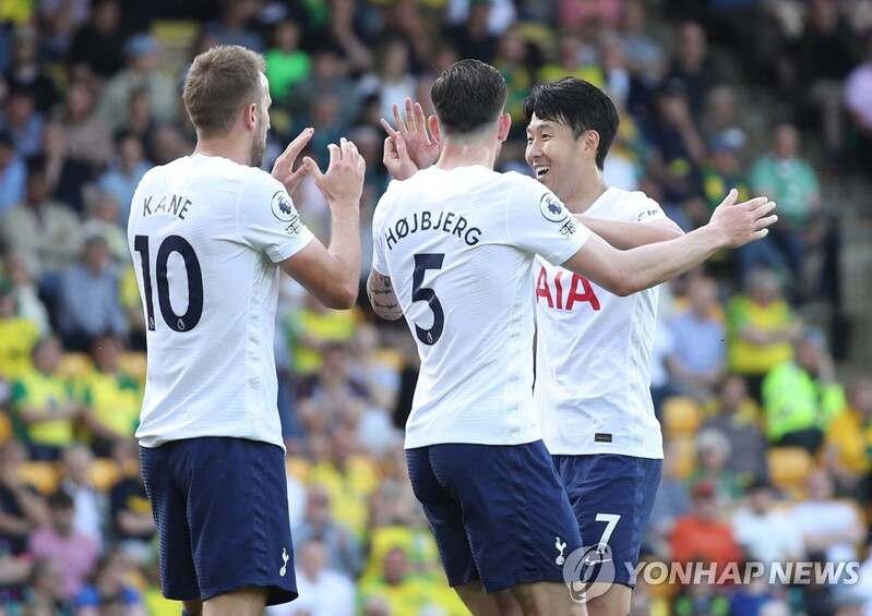 손흥민, 리그 22호골 폭발…아시아인 첫 EPL 득점왕 '눈앞'