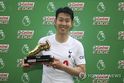 President Yoon congratulates Son Heung-min on becoming 1st Asian scoring champion in Premier League