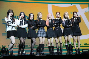 LIGHTSUM's media showcase for 1st mini album 'Into The Light'